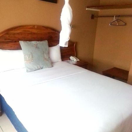 Eland Lodge Ливингстон Экстерьер фото